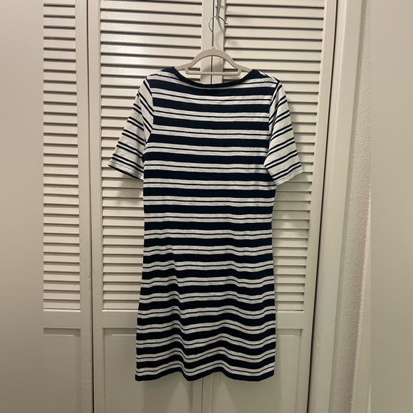 Vineyard Vines Stripe Navy Blue and White Dress 100% Cotton - Picture 2 of 5